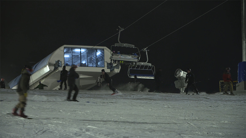twilight skiing image 1